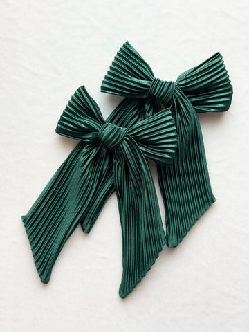 emerald satin lola | sleigh all day collection