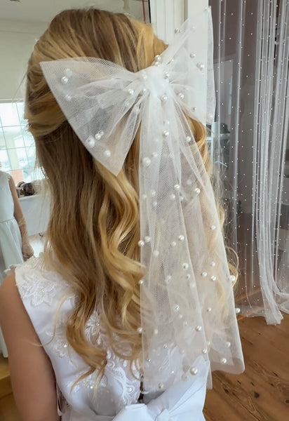 XL pearled bow |