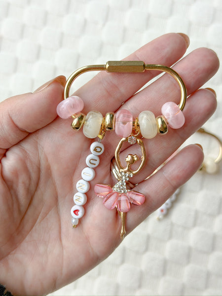 dance bag charm 🩰 | carbiner