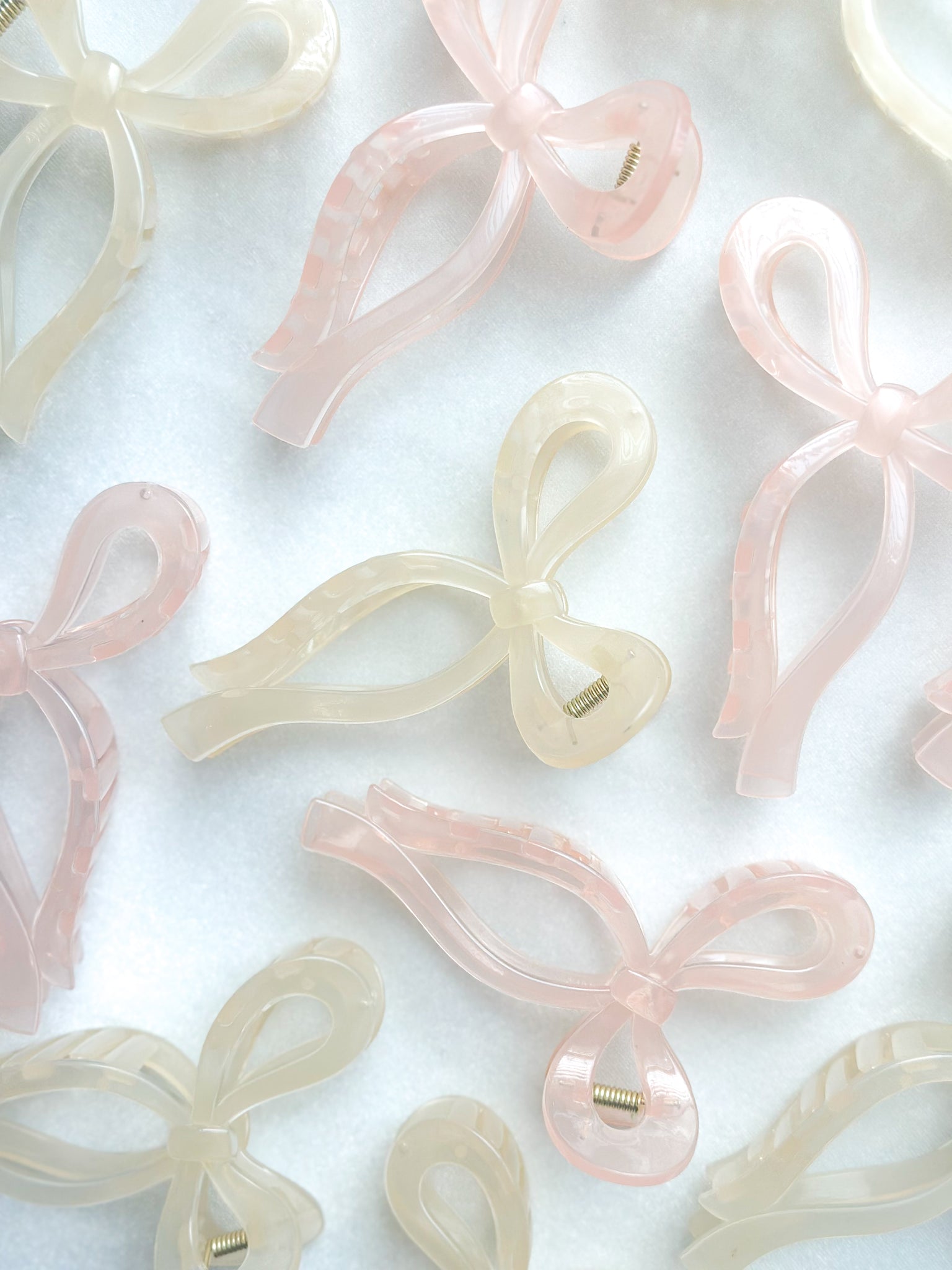 large bow claw clip | too cool for skool collection