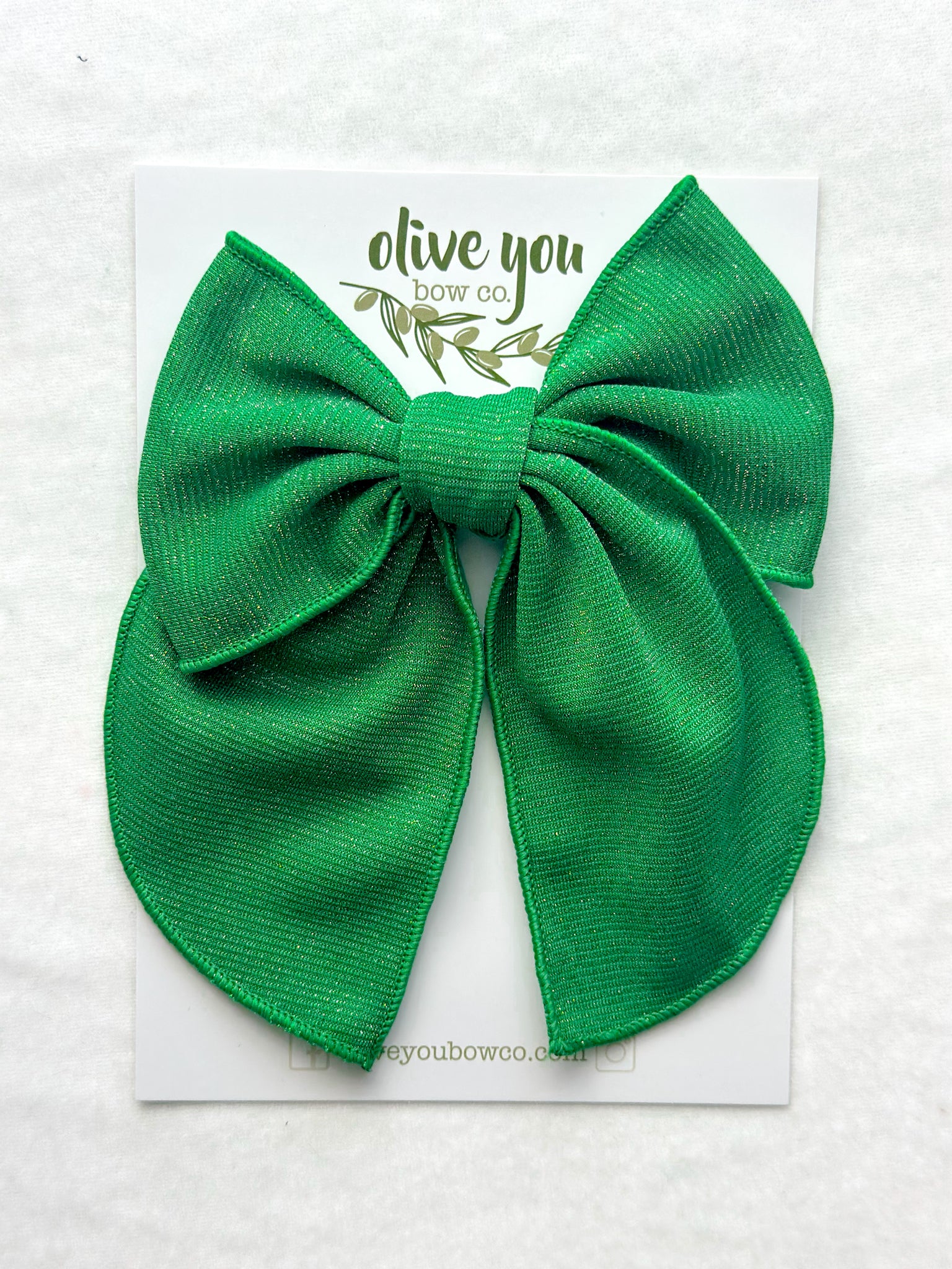 large austie | green shimmer | fan zone collection