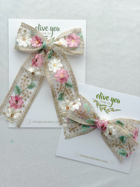 flower embroidered | fleur + rosie | bright + bloom 🌼 collection